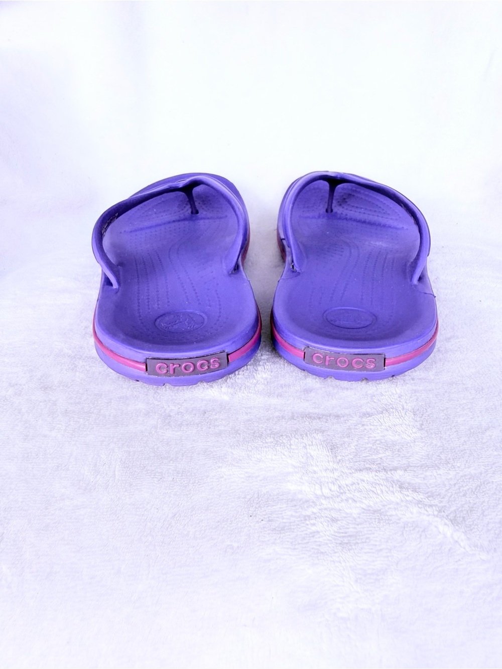 Crocs Crocband Flip Flops Purple Pink Stripe Unisex Mens 7 Womens 9 Sandals - Picture 5 of 11
